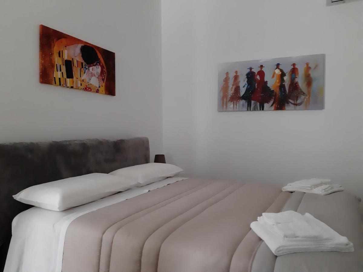 Casa Lucia Apartment บารี ภายนอก รูปภาพ